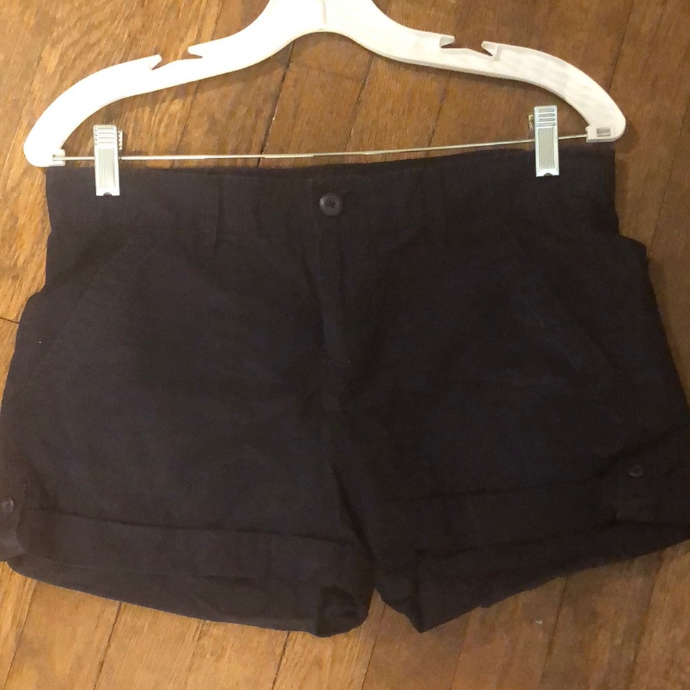 Gap shorts